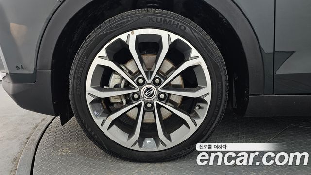 Ssangyong TIBOLI из Кореи Encar