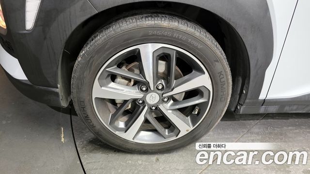 Hyundai Kona из Кореи Encar