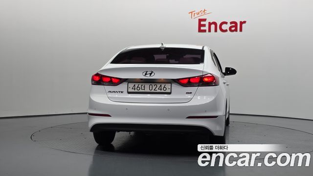 Hyundai AVANTE из Кореи Encar