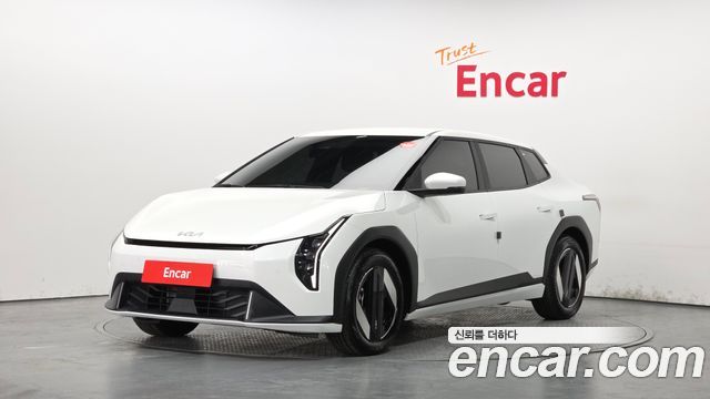 Kia EV4 из Кореи Encar