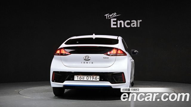 Hyundai Ioniq I Plus — пробег 90 955 км — фото 4 из 5