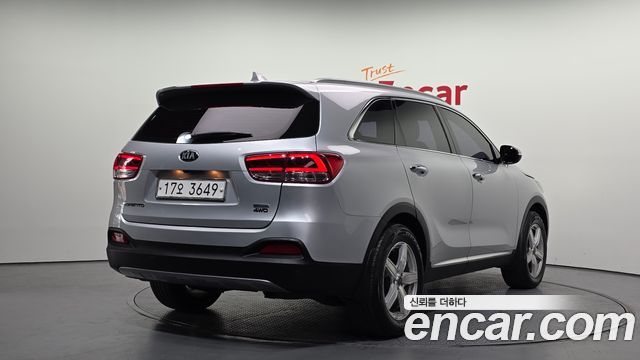Kia Sorento Diesel 2.2 4WD Prestige — пробег 83 911 км — фото 2 из 5