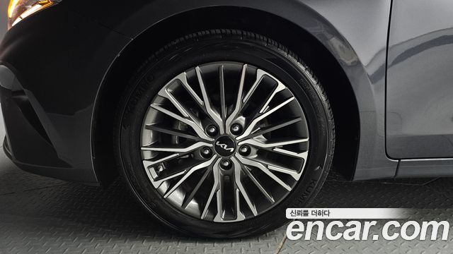 Kia K3 из Кореи Encar
