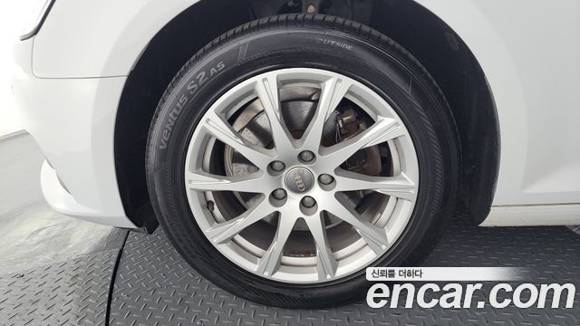 Audi A4 из Кореи Encar