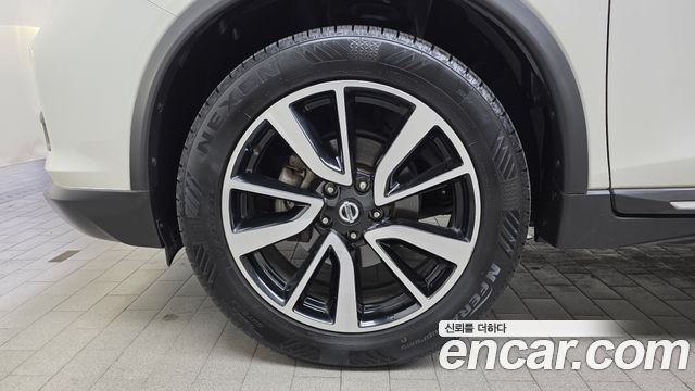 Nissan X-Trail 2.5 Tech 4WD — пробег 79 194 км