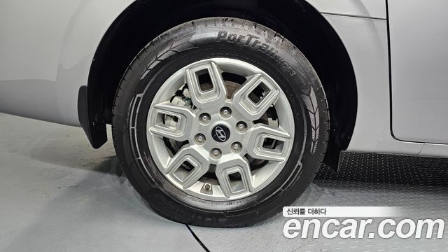 Hyundai Staria из Кореи Encar