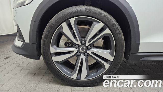 Volvo V60 из Кореи Encar