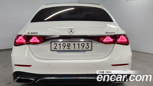 Mercedes-Benz E-Class из Кореи Encar