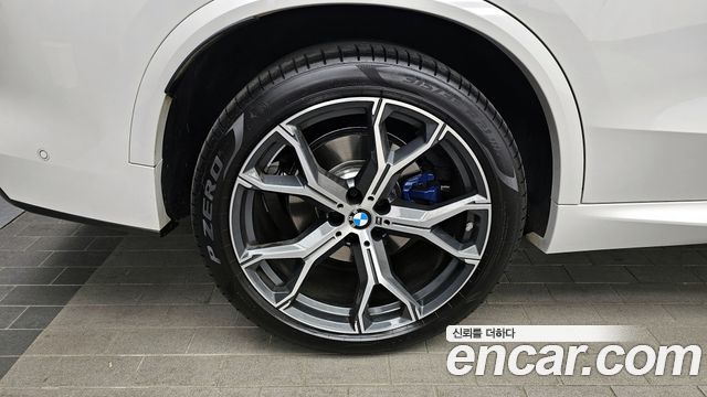BMW X5 xDrive 40i M Sport — пробег 37 951 км — фото 5 из 5