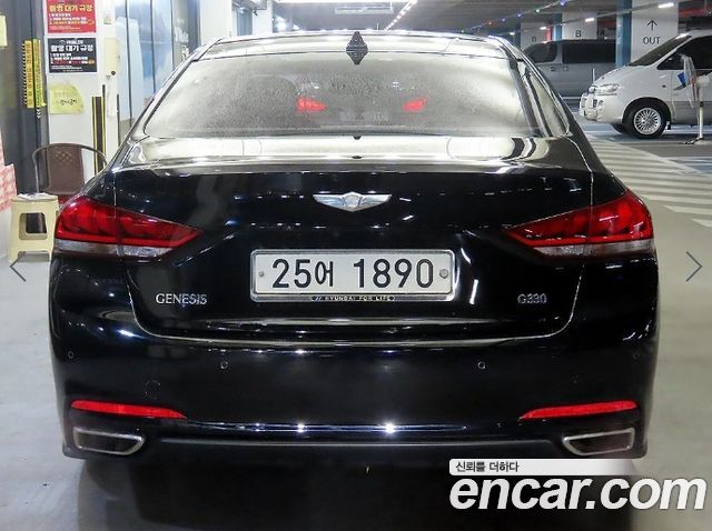 Hyundai Genesis из Кореи Encar
