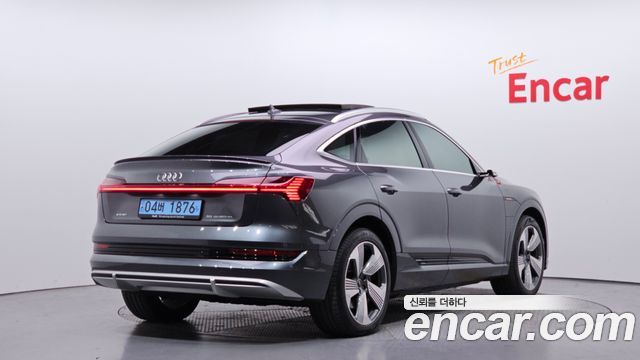 Audi e-tron из Кореи Encar