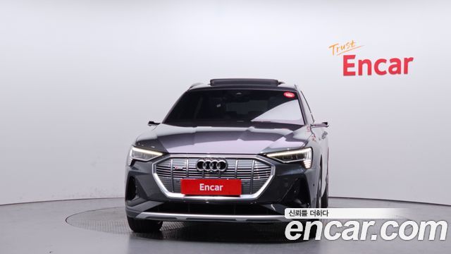 Audi e-tron из Кореи Encar