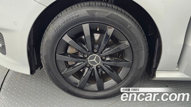 Mercedes-Benz B-Class из Кореи Encar