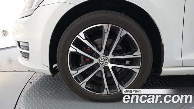 Volkswagen Golf из Кореи Encar