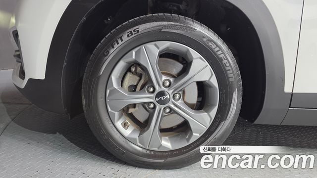 Kia Seltos из Кореи Encar