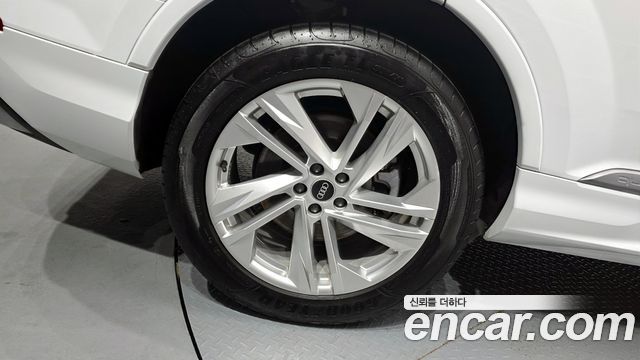 Audi Q7 из Кореи Encar
