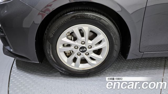 Kia K3 из Кореи Encar