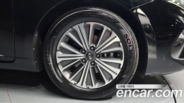 Kia K7 из Кореи Encar