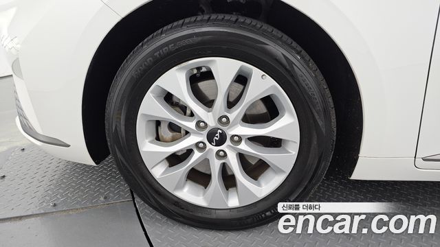 Kia K8 из Кореи Encar