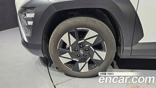 Hyundai Kona из Кореи Encar