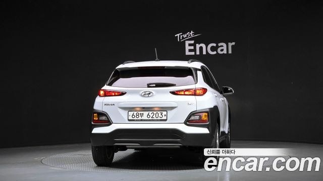 Hyundai Kona из Кореи Encar