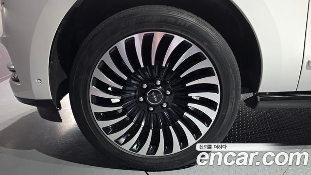 Lincoln Navigator 3.5L Black Label — пробег 67341 км