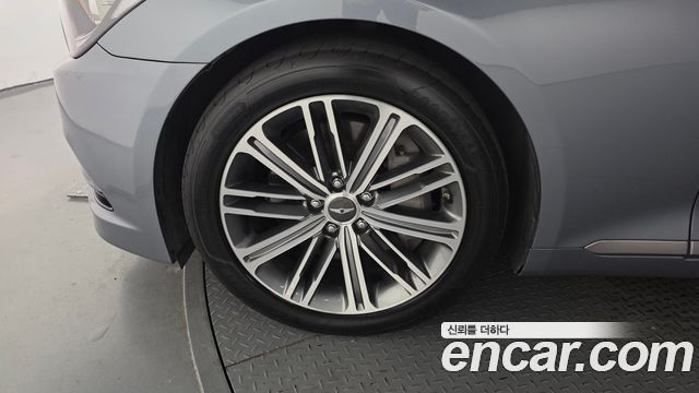 Hyundai Genesis из Кореи Encar