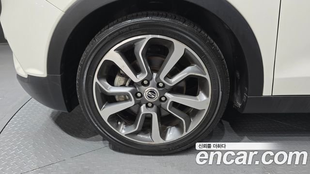 Ssangyong TIBOLI из Кореи Encar