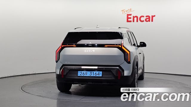 Kia EV3 из Кореи Encar
