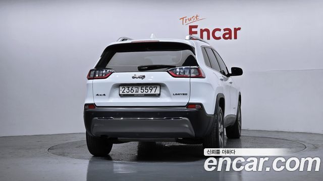 Jeep Cherokee из Кореи Encar