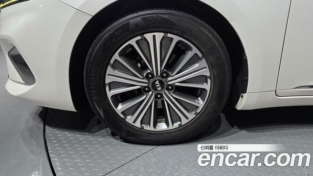 Kia K7 из Кореи Encar