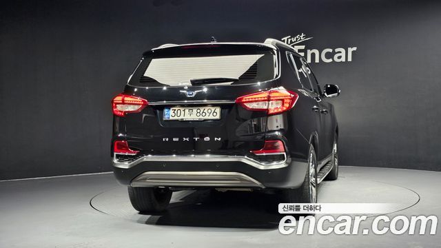 Ssangyong Rexton из Кореи Encar