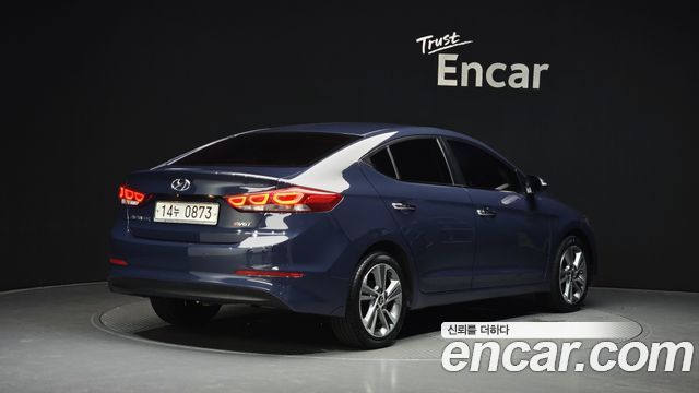 Hyundai AVANTE из Кореи Encar