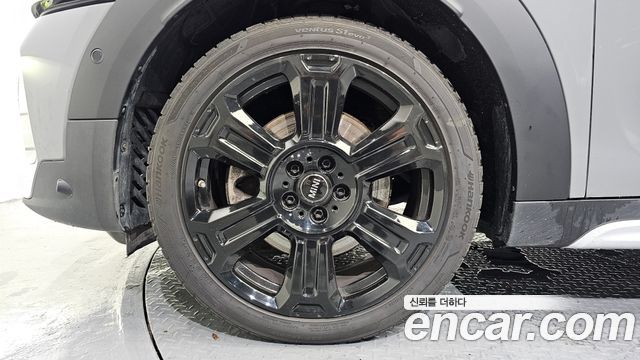 Mini Countryman из Кореи Encar