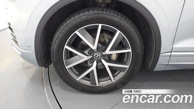 Volkswagen Touareg из Кореи Encar