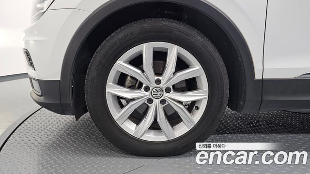 Volkswagen Tiguan из Кореи Encar