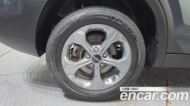 Kia Seltos из Кореи Encar