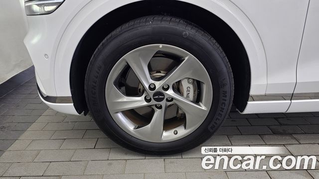 Genesis GV70 из Кореи Encar