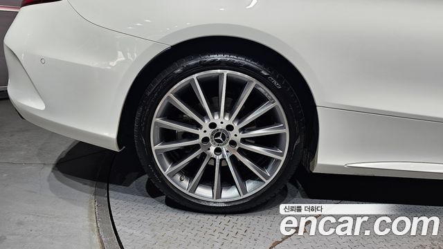 Mercedes-Benz C-Class из Кореи Encar