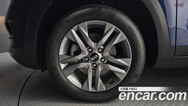 Kia Seltos из Кореи Encar