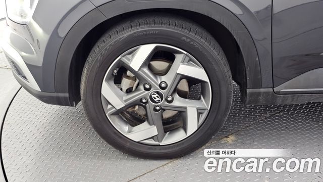 Hyundai Venue из Кореи Encar