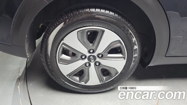 Kia Niro из Кореи Encar