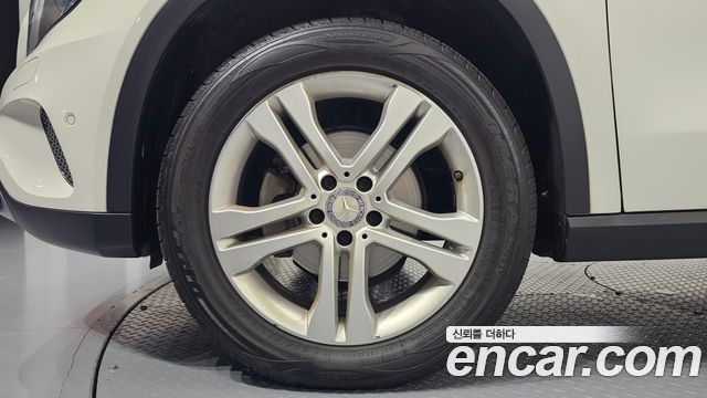 Mercedes-Benz GLA-Class из Кореи Encar