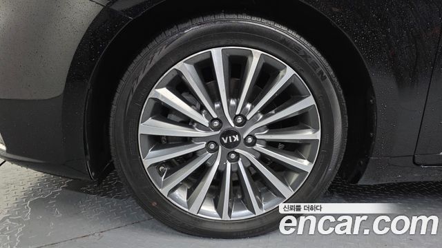 Kia K7 из Кореи Encar