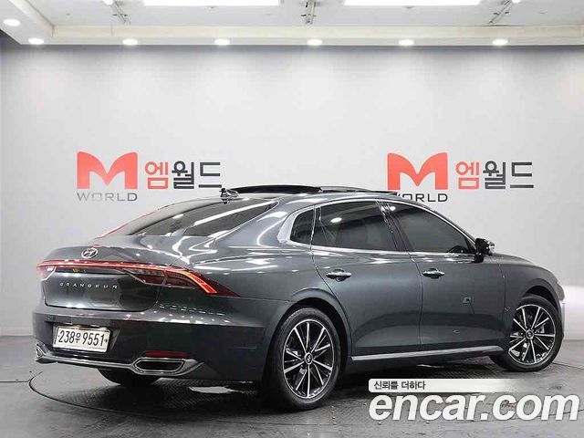 Hyundai Grandeur из Кореи Encar