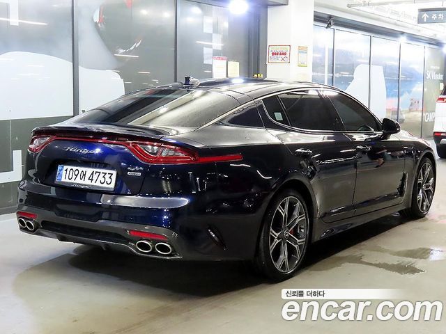 Kia Stinger из Кореи Encar