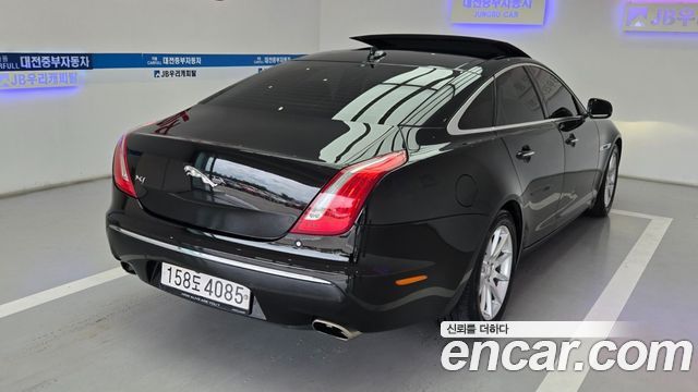 Jaguar XJ из Кореи Encar