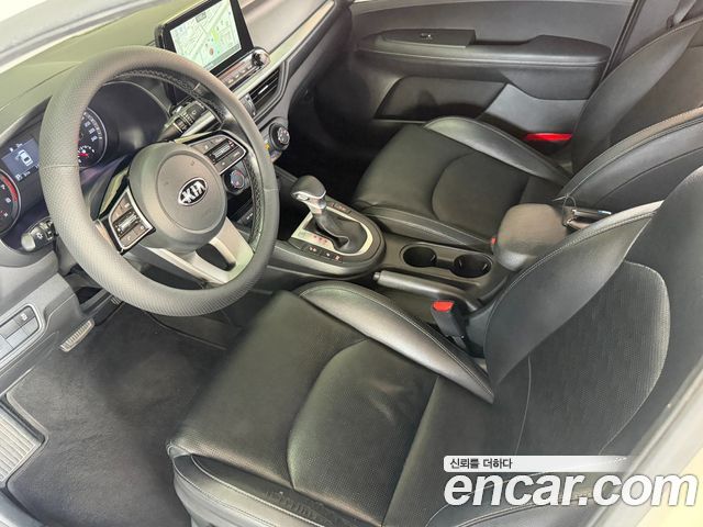Kia K3 из Кореи Encar