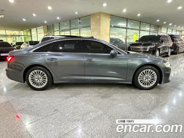 Audi A6 45 TFSI Quattro Premium — пробег 123 477 км — фото 5 из 5