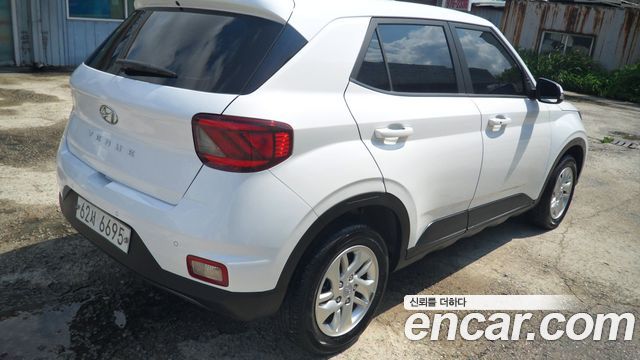 Hyundai Venue из Кореи Encar